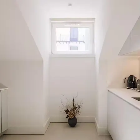 Ando Living Tejo Palace 400 Apartment Lisbon